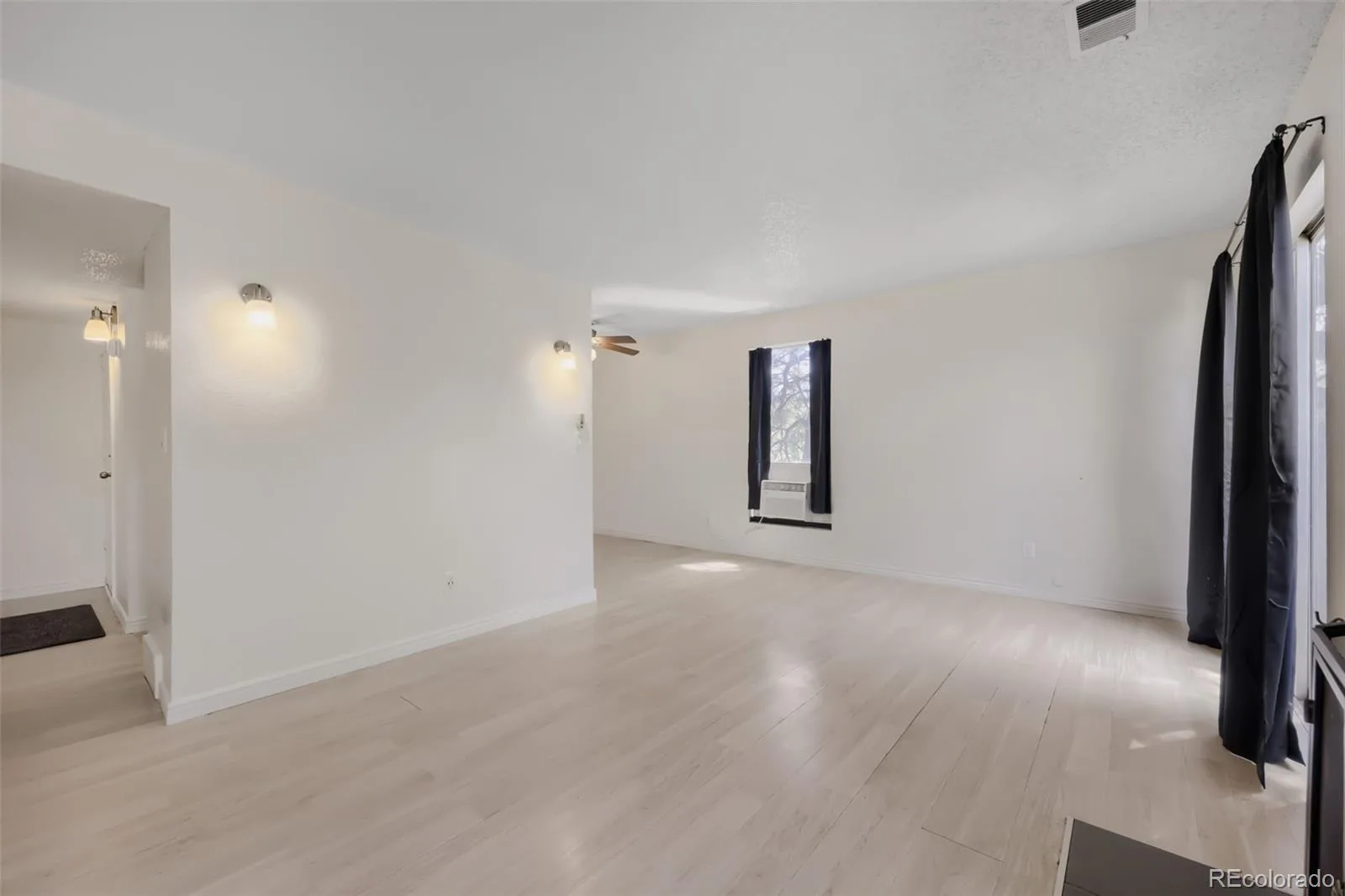 7373 W Florida Avenue #10F Denver CO 80232 | MLS #REC4463811 07242026005822 1600 3