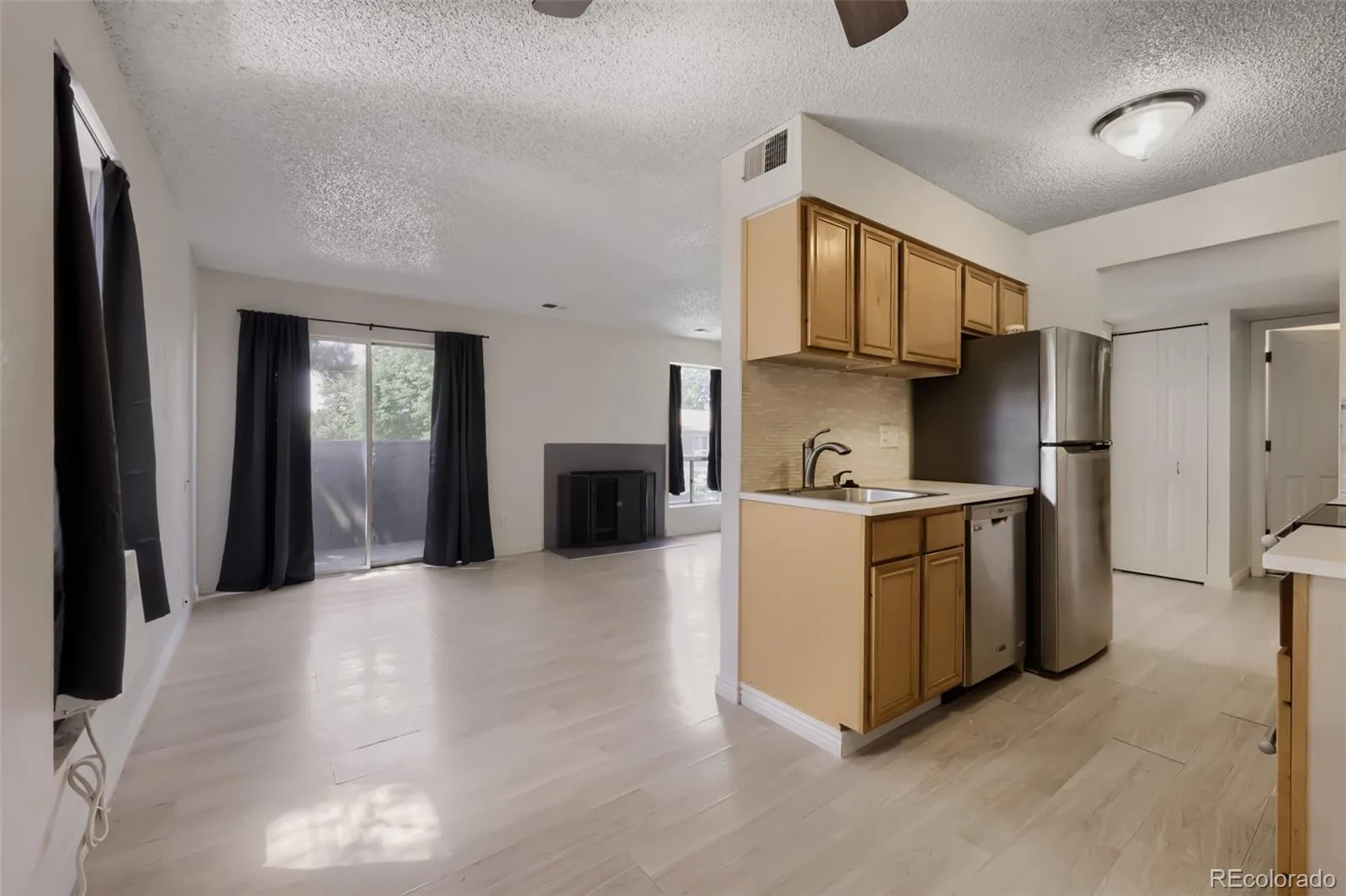 7373 W Florida Avenue #10F Denver CO 80232 | MLS #REC4463811 07242026005822 1600 7