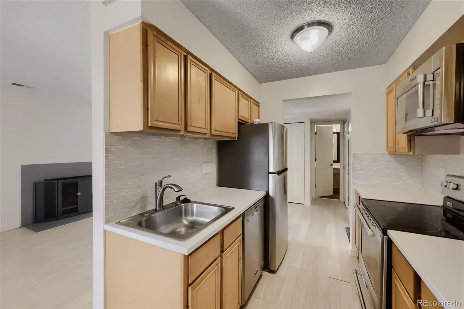 7373 W Florida Avenue #10F Denver CO 80232 | MLS #REC4463811 07242026005822 1600 9
