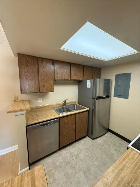 1760 S Pitkin Circle #B Aurora CO 80017 | MLS #REC4463861 10032026213127 800 6