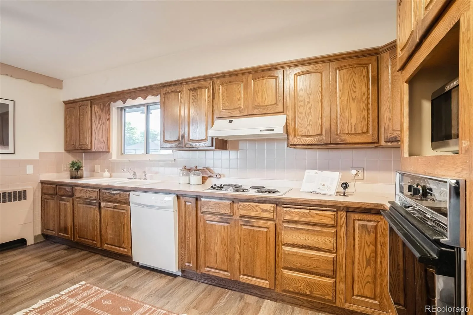 7625 W 25th Avenue Lakewood CO 80214 MLS #REC4466411 06122026073203 1600 14
