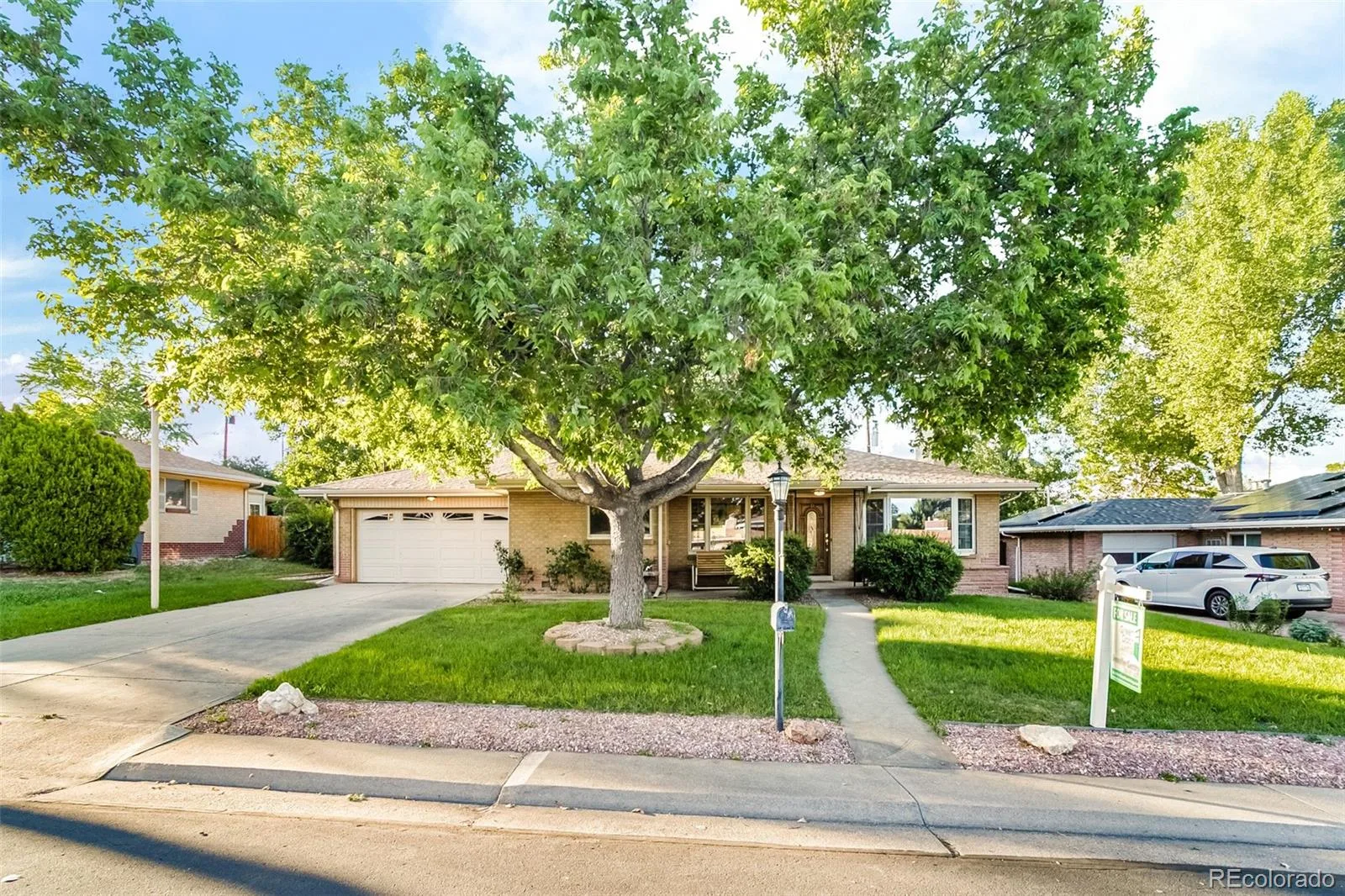 7625 W 25th Avenue Lakewood CO 80214 MLS #REC4466411 06122026073203 1600 33