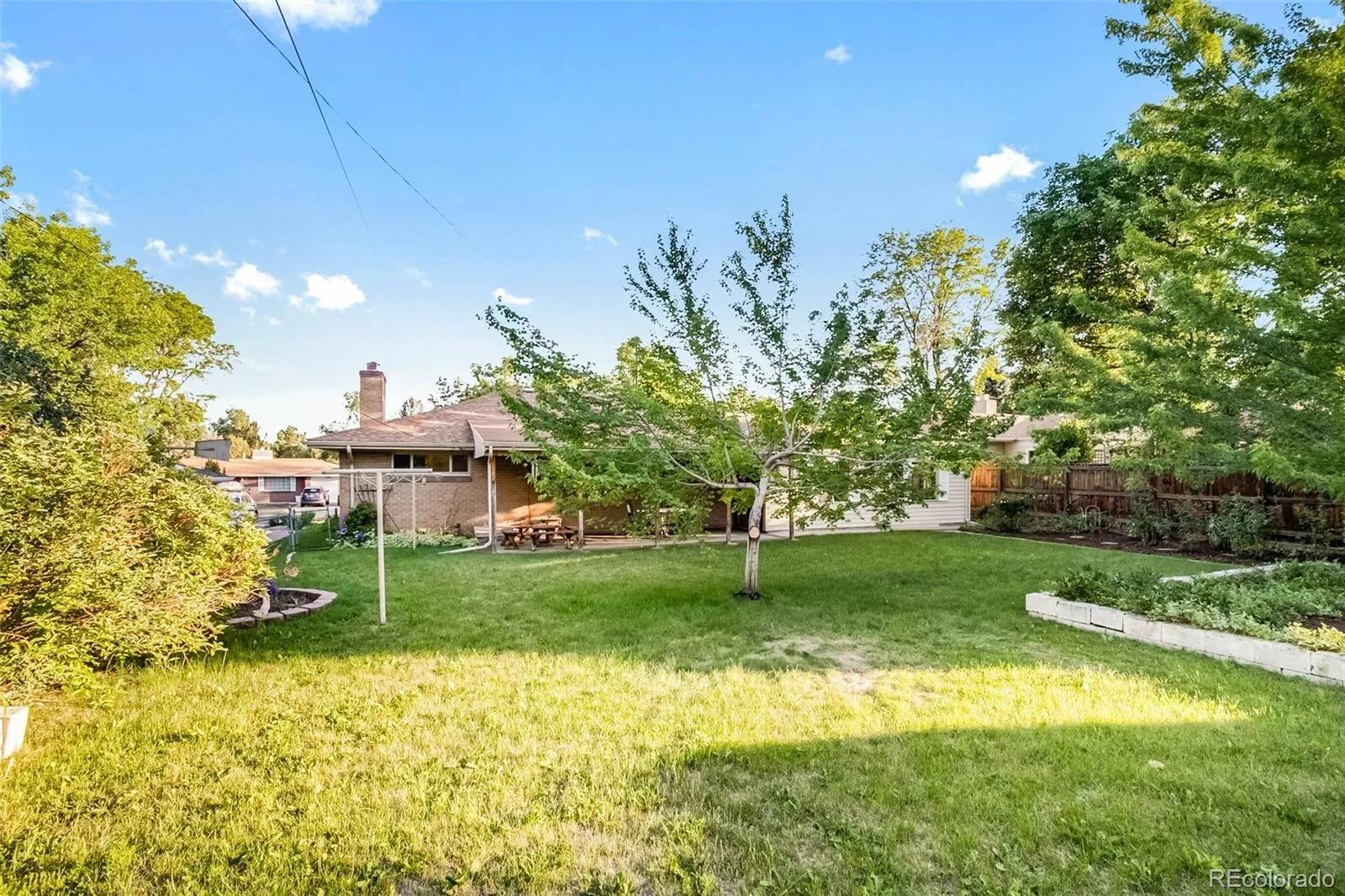 7625 W 25th Avenue Lakewood CO 80214 MLS #REC4466411 06122026073203 1600 36