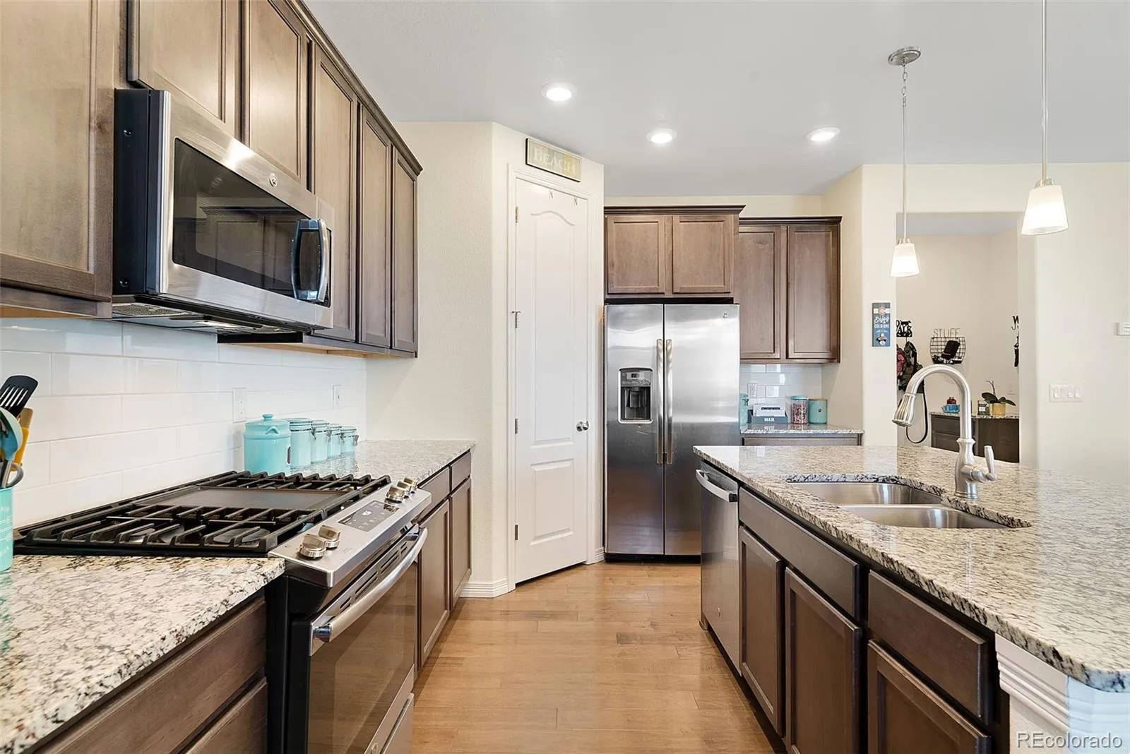 19096 W 84th Place Arvada CO 80007 MLS #REC4466802 04102026174649 1600 5