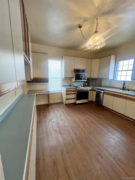 1457 W 36th Avenue Denver CO 80211 MLS #REC4470874 05162026040641 800 1