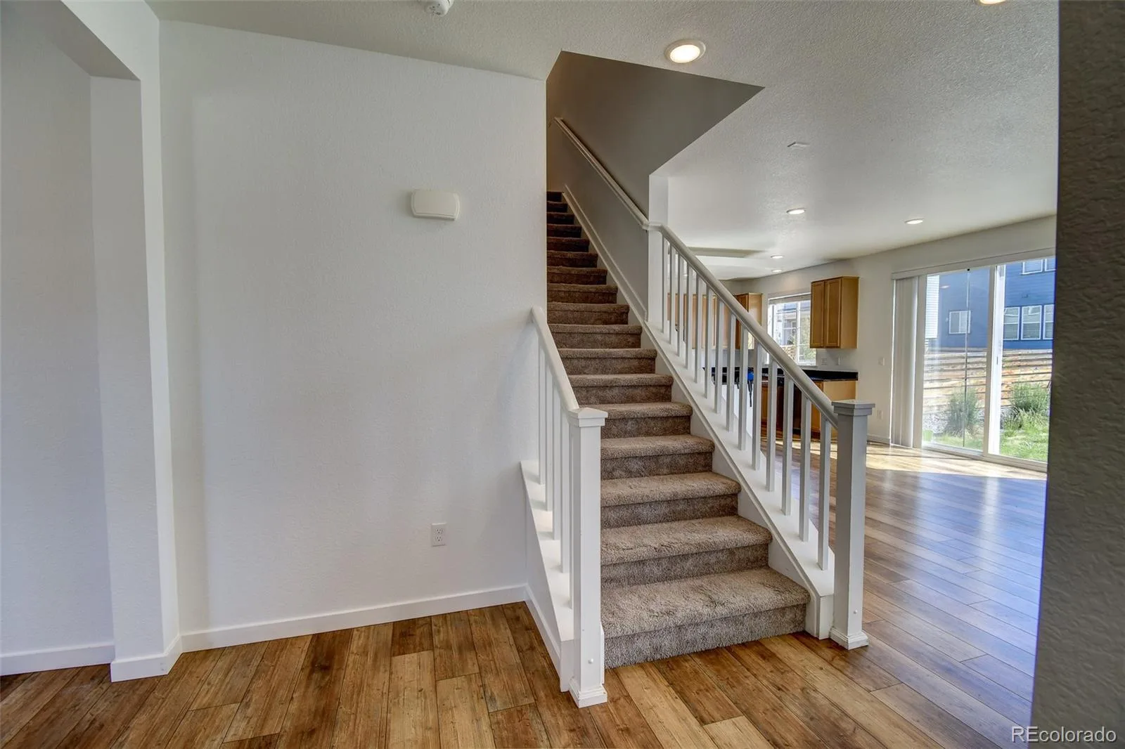3846 N Catawba Way Aurora CO 80019 | MLS #REC4471076 06222026184222 1600 13