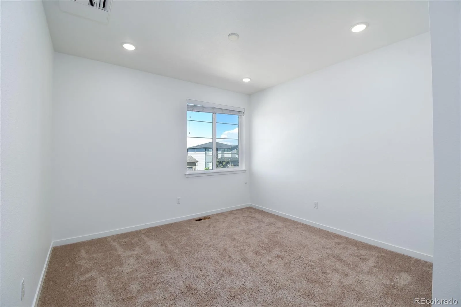 3846 N Catawba Way Aurora CO 80019 | MLS #REC4471076 06222026184222 1600 17