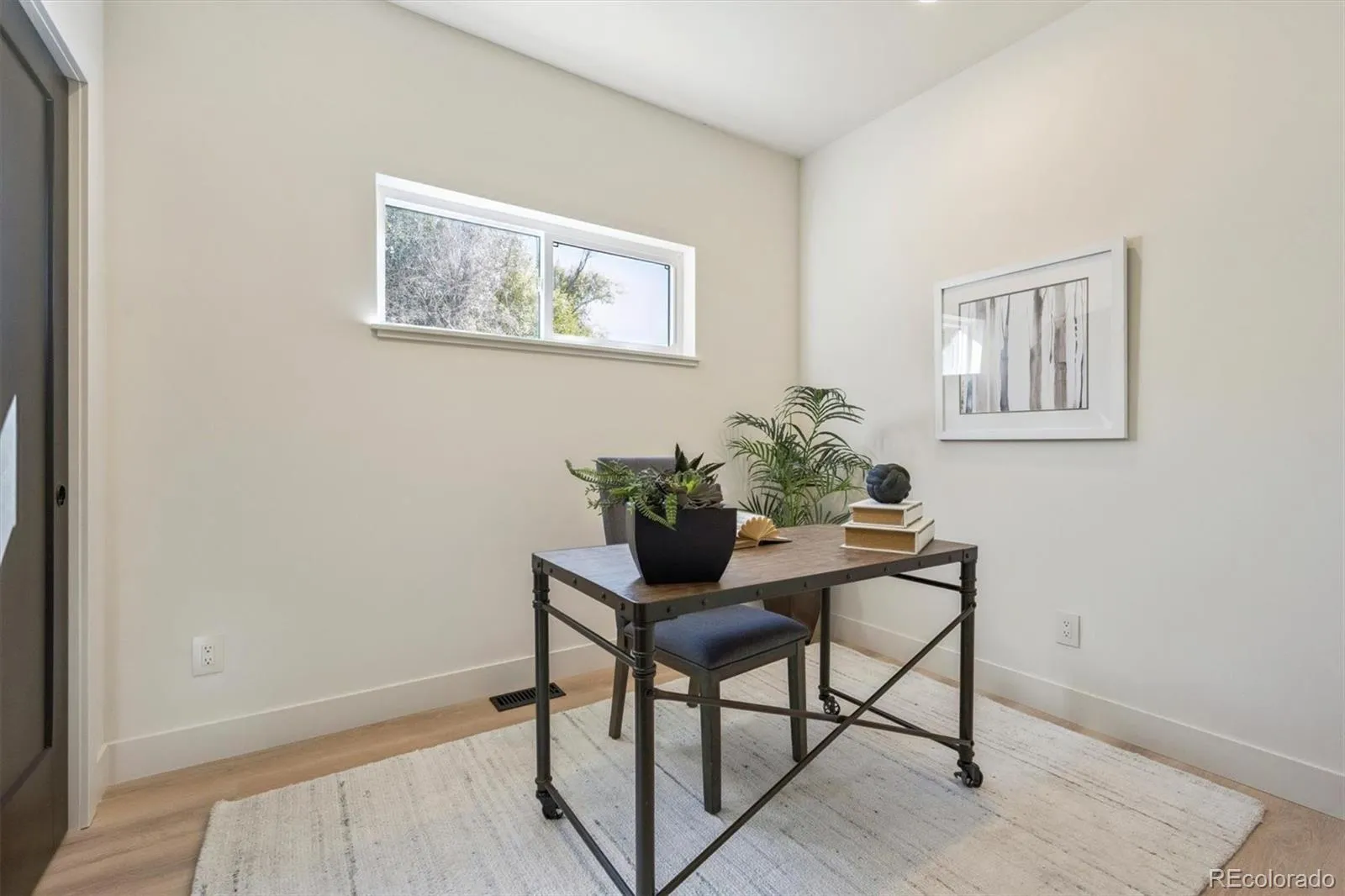 04172026060647 1600 13