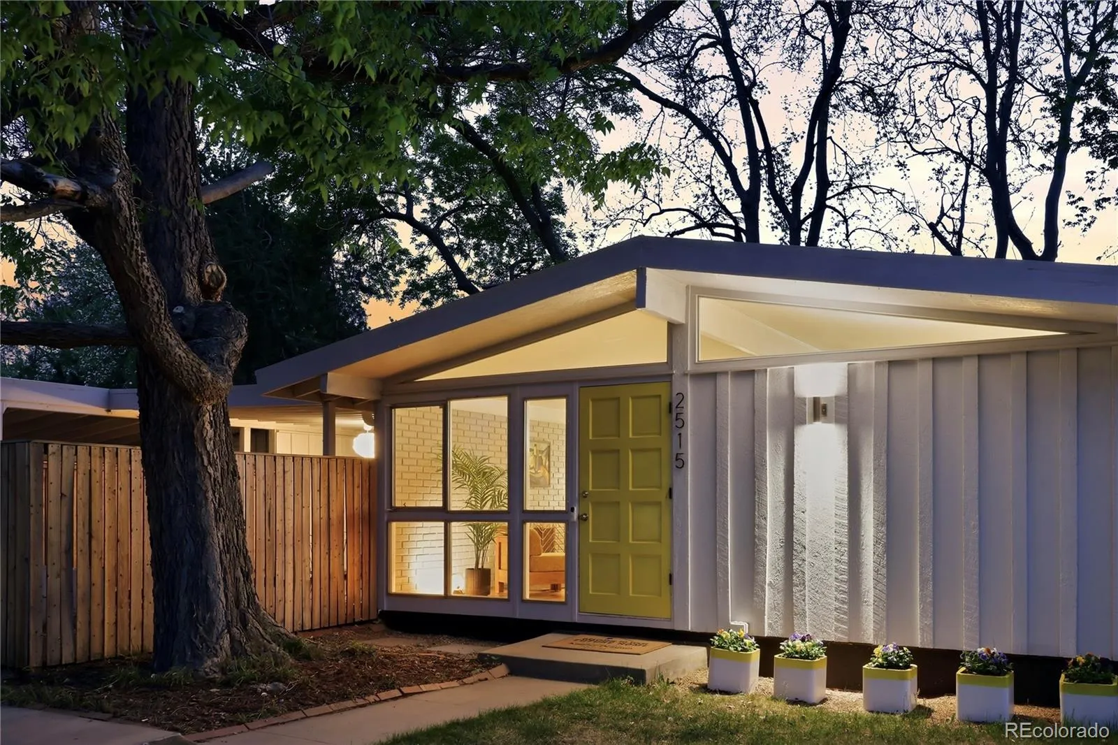 04172026011012 1600 0