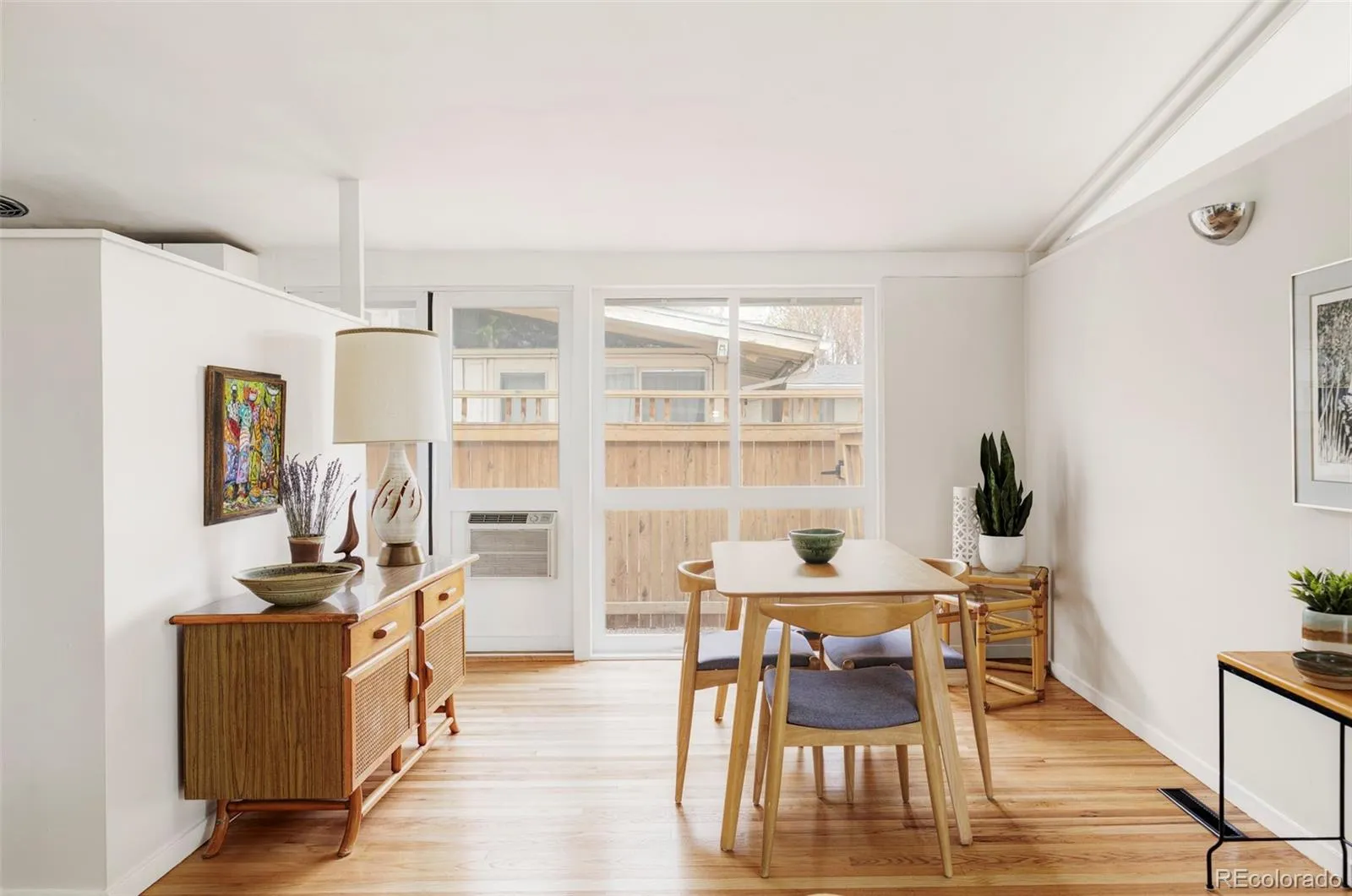 04172026011012 1600 8