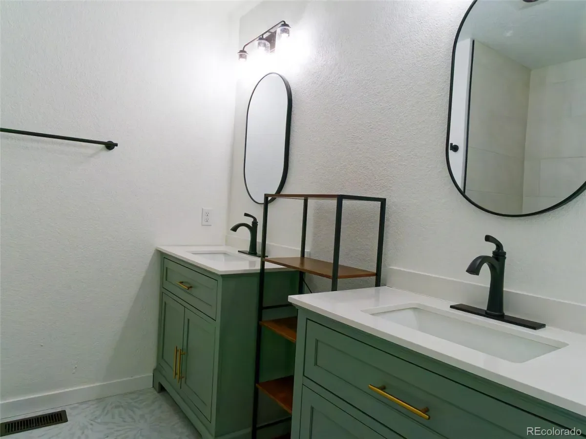 03232026190333 1200 20