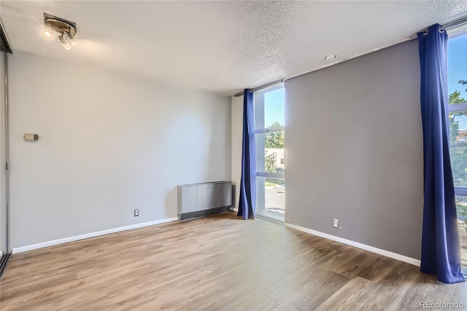 2500 S York Street #302 Denver CO 80210 | MLS #REC4476825 08262026233555 1600 13