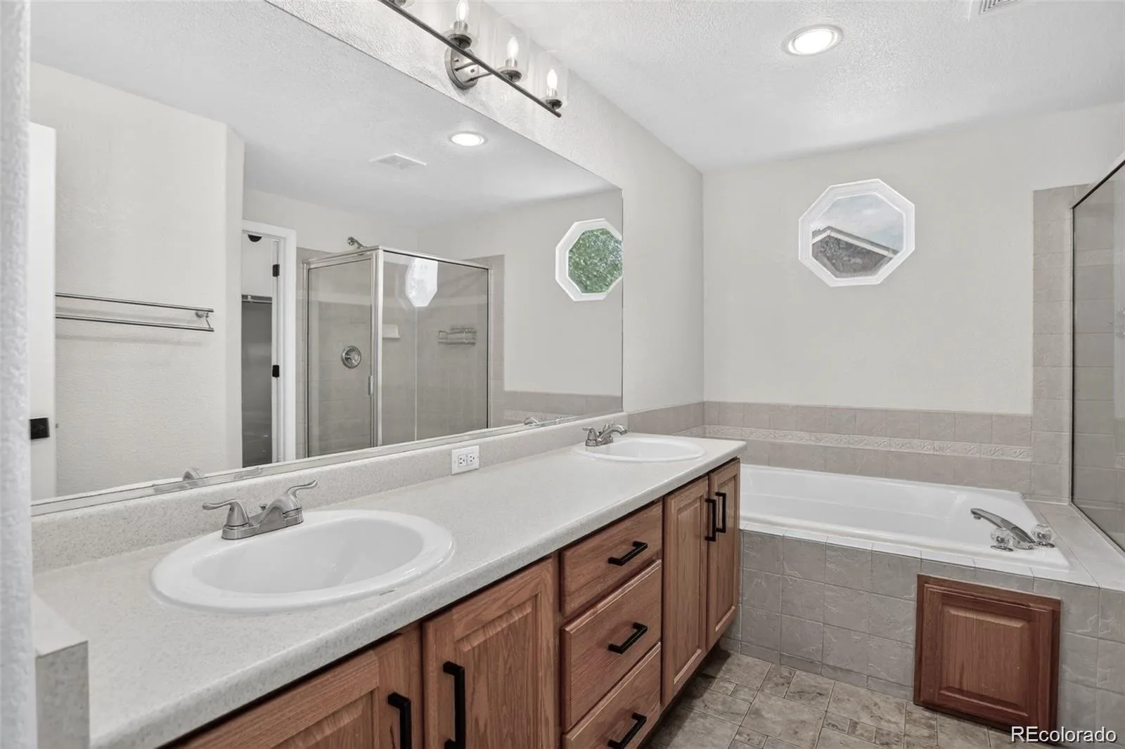 14942 Vine Street Thornton CO 80602 | MLS #REC4476974 07032026133306 1600 15