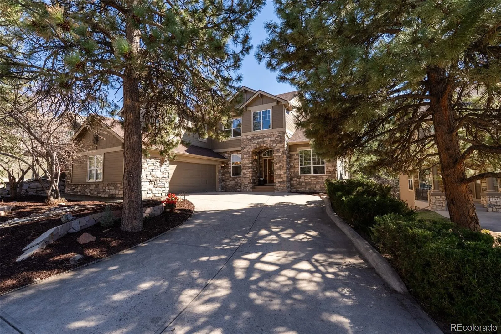 952 Greenridge Lane Castle Pines CO 80108 MLS #REC4479100 05052026223430 1600 0