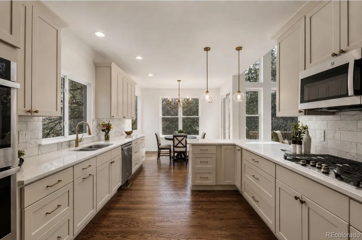 952 Greenridge Lane Castle Pines CO 80108 MLS #REC4479100 06092026001142 1200 10