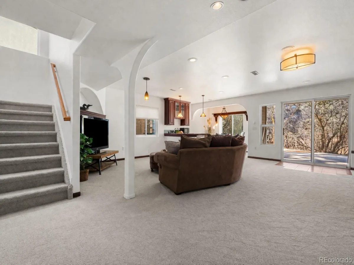 952 Greenridge Lane Castle Pines CO 80108 MLS #REC4479100 06092026001142 1200 34