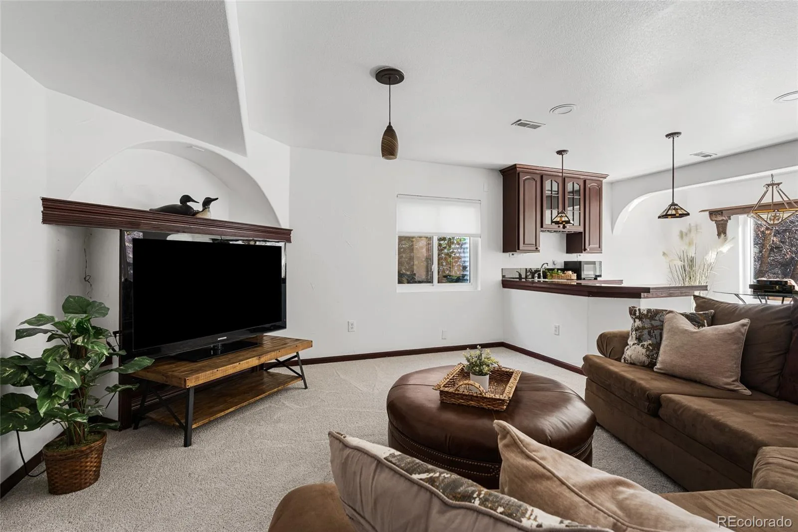 952 Greenridge Lane Castle Pines CO 80108 MLS #REC4479100 06092026001142 1600 30