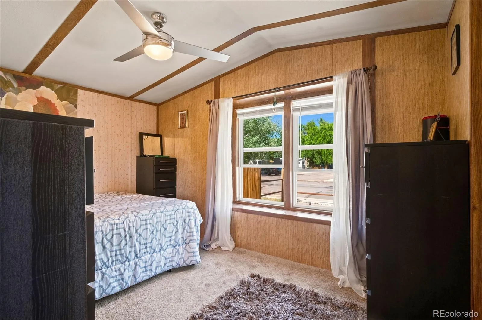 422 Willow Drive Brighton CO 80603 | MLS #REC4480573 06182026202953 1600 13