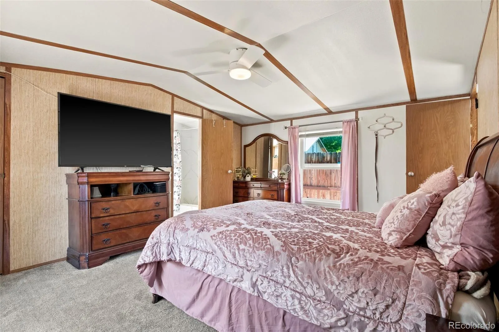 422 Willow Drive Brighton CO 80603 | MLS #REC4480573 06182026202953 1600 16
