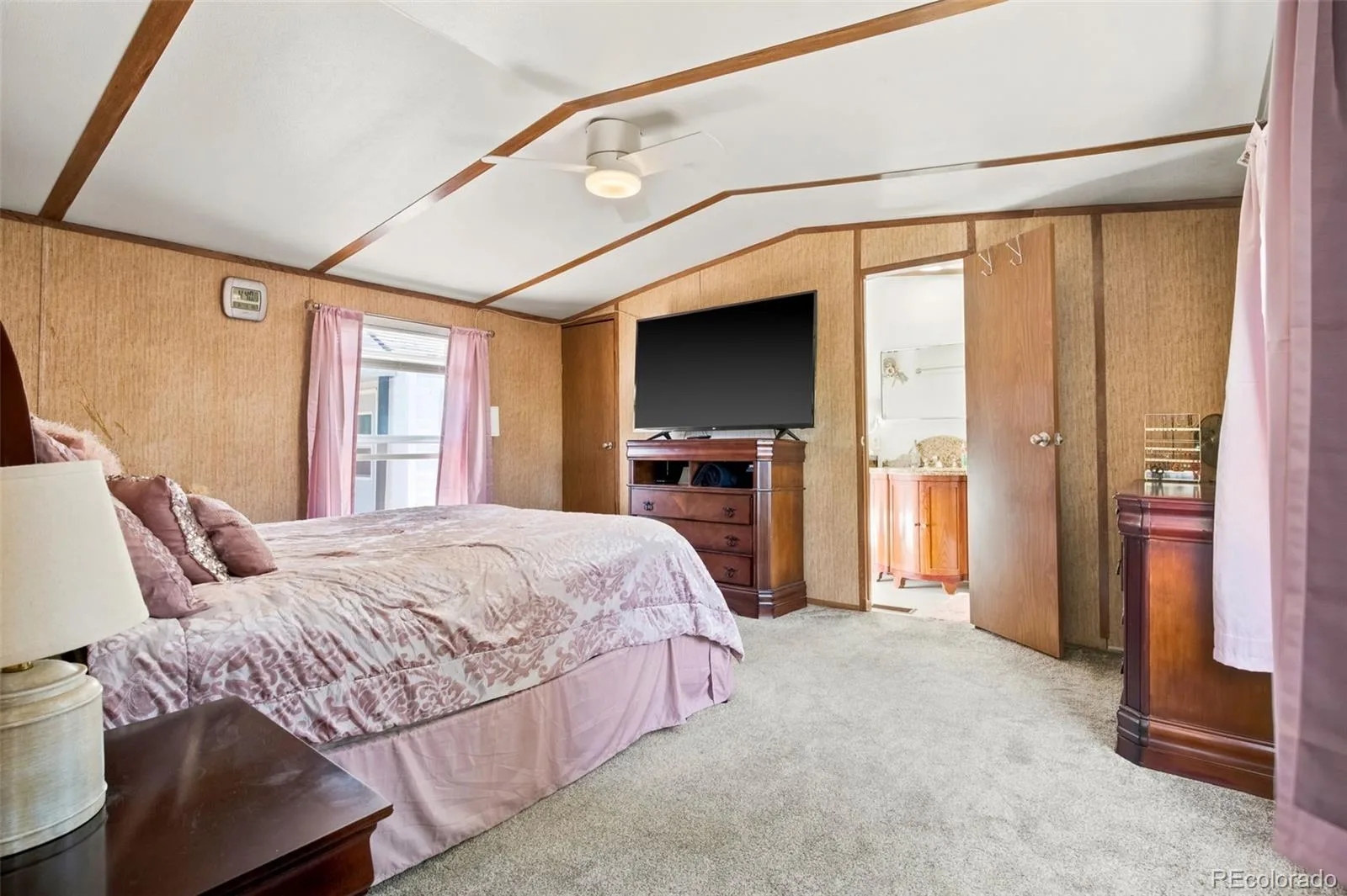 422 Willow Drive Brighton CO 80603 | MLS #REC4480573 06182026202953 1600 18