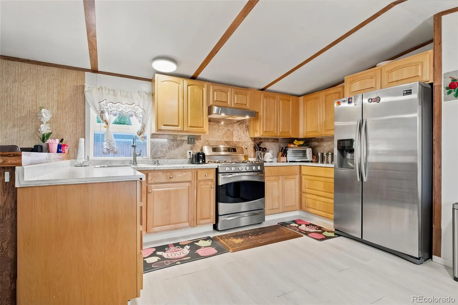 422 Willow Drive Brighton CO 80603 | MLS #REC4480573 06182026202953 1600 7