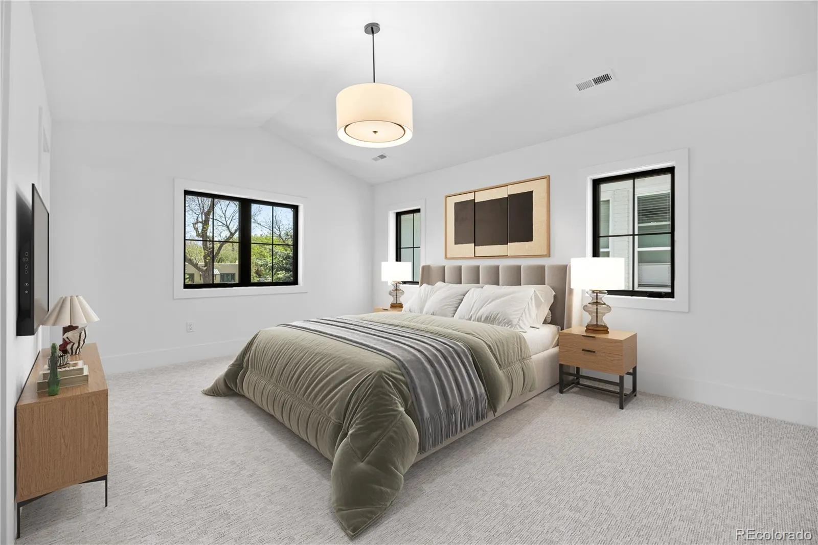 1083 S University S Boulevard Denver CO 80209 MLS #REC4481441 05232026062056 1600 29