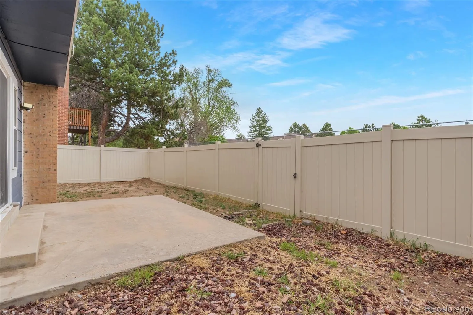 3843 S Atchison Way Aurora CO 80014 MLS #REC4481486 05022026061423 1600 23