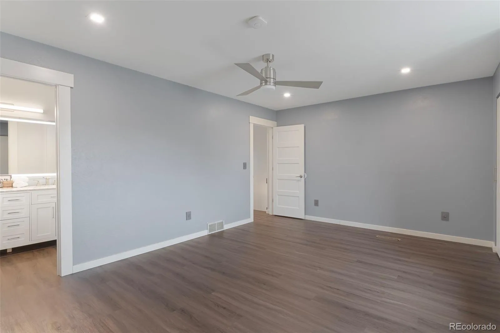 3843 S Atchison Way Aurora CO 80014 MLS #REC4481486 05022026061423 1600 9