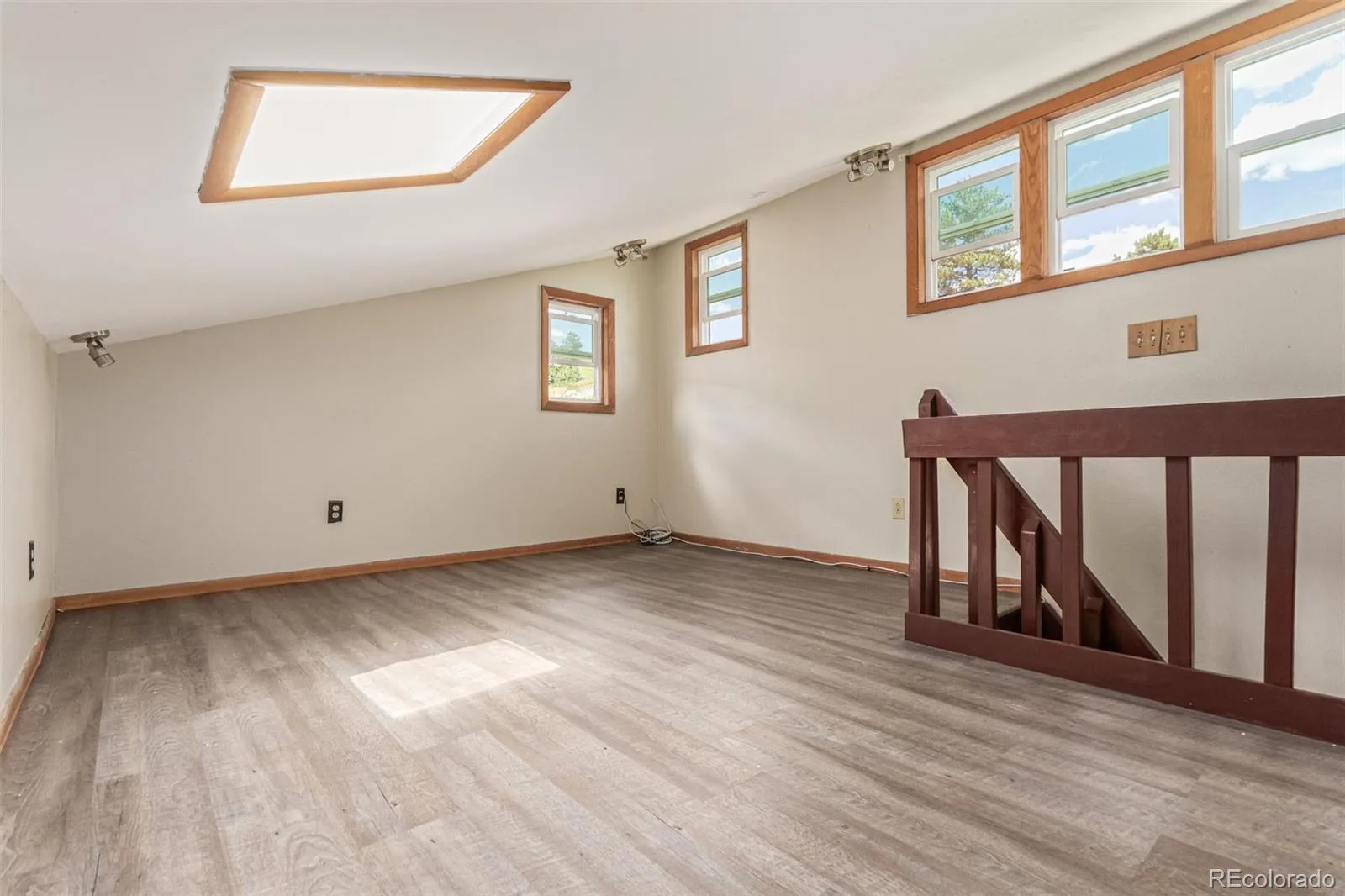 30887 Joanie Road Golden CO 80403 | MLS #REC4482311 06182026140527 1600 23