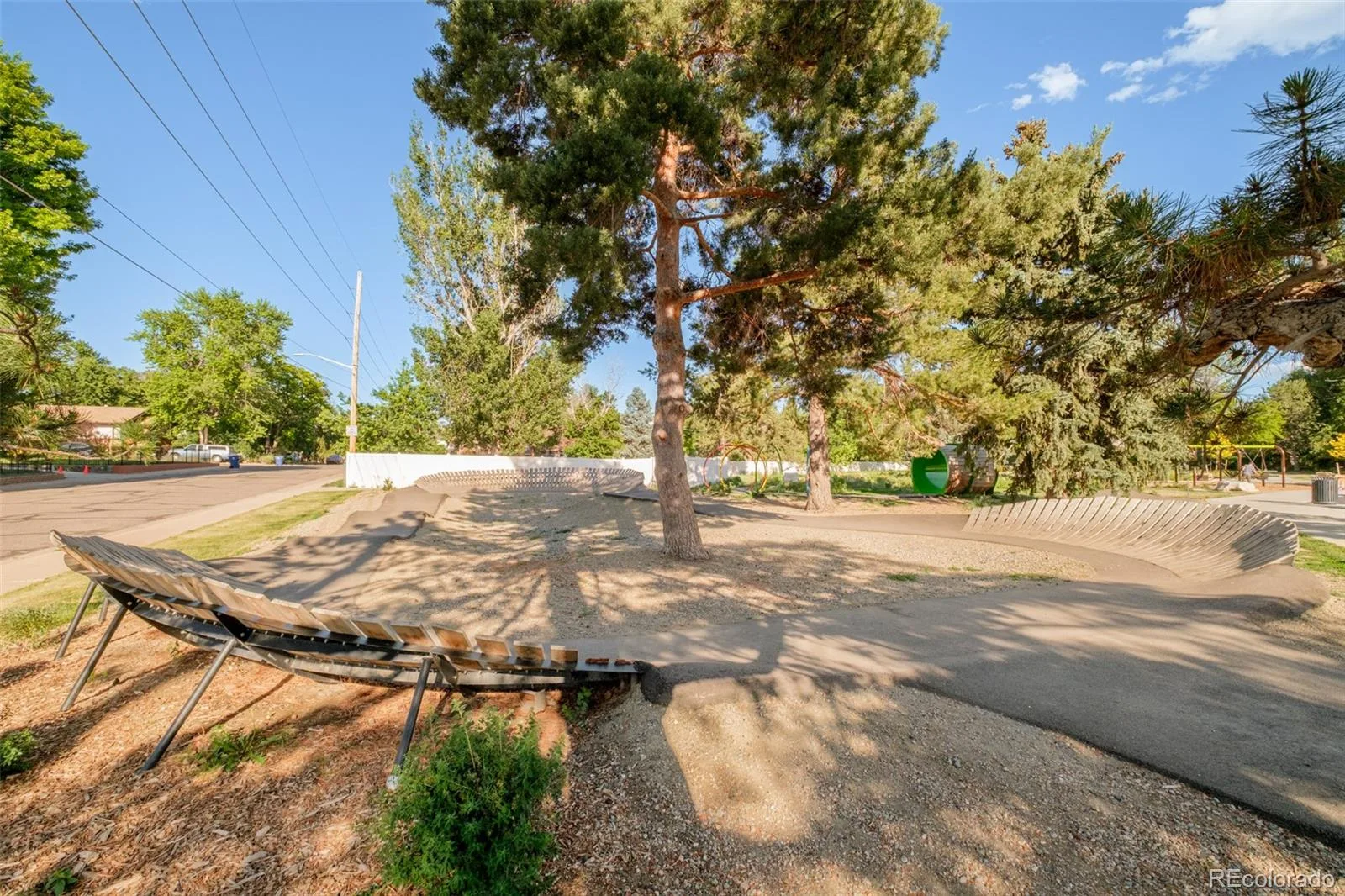 2990 S Sherman Street Englewood CO 80113 MLS #REC4482377 06122026142724 1600 44