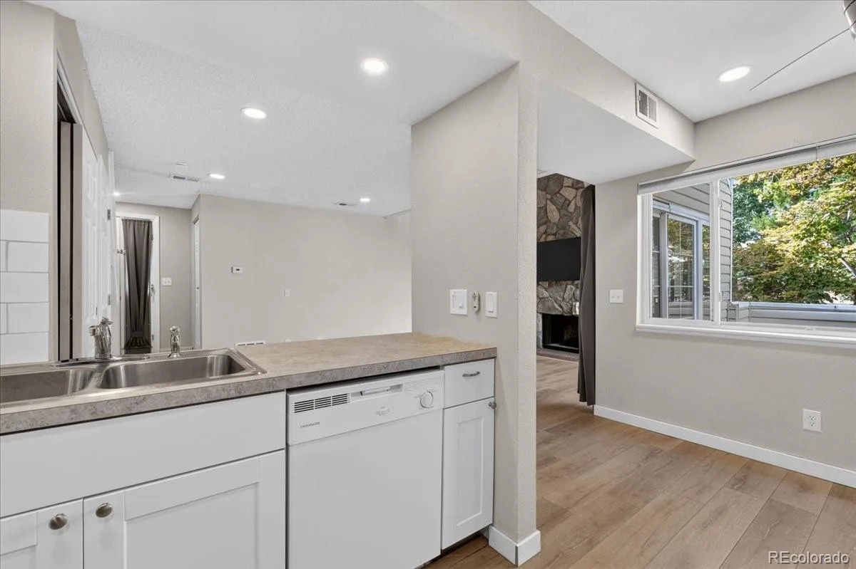 2614 S Xanadu Way #C Aurora CO 80014 | MLS #REC4483071 09232026050519 1200 16