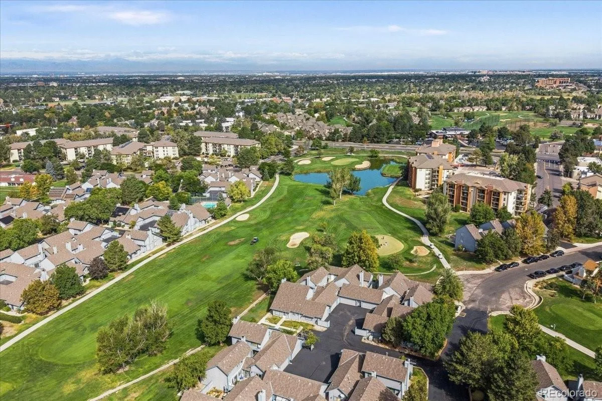 2614 S Xanadu Way #C Aurora CO 80014 | MLS #REC4483071 09232026050519 1200 38