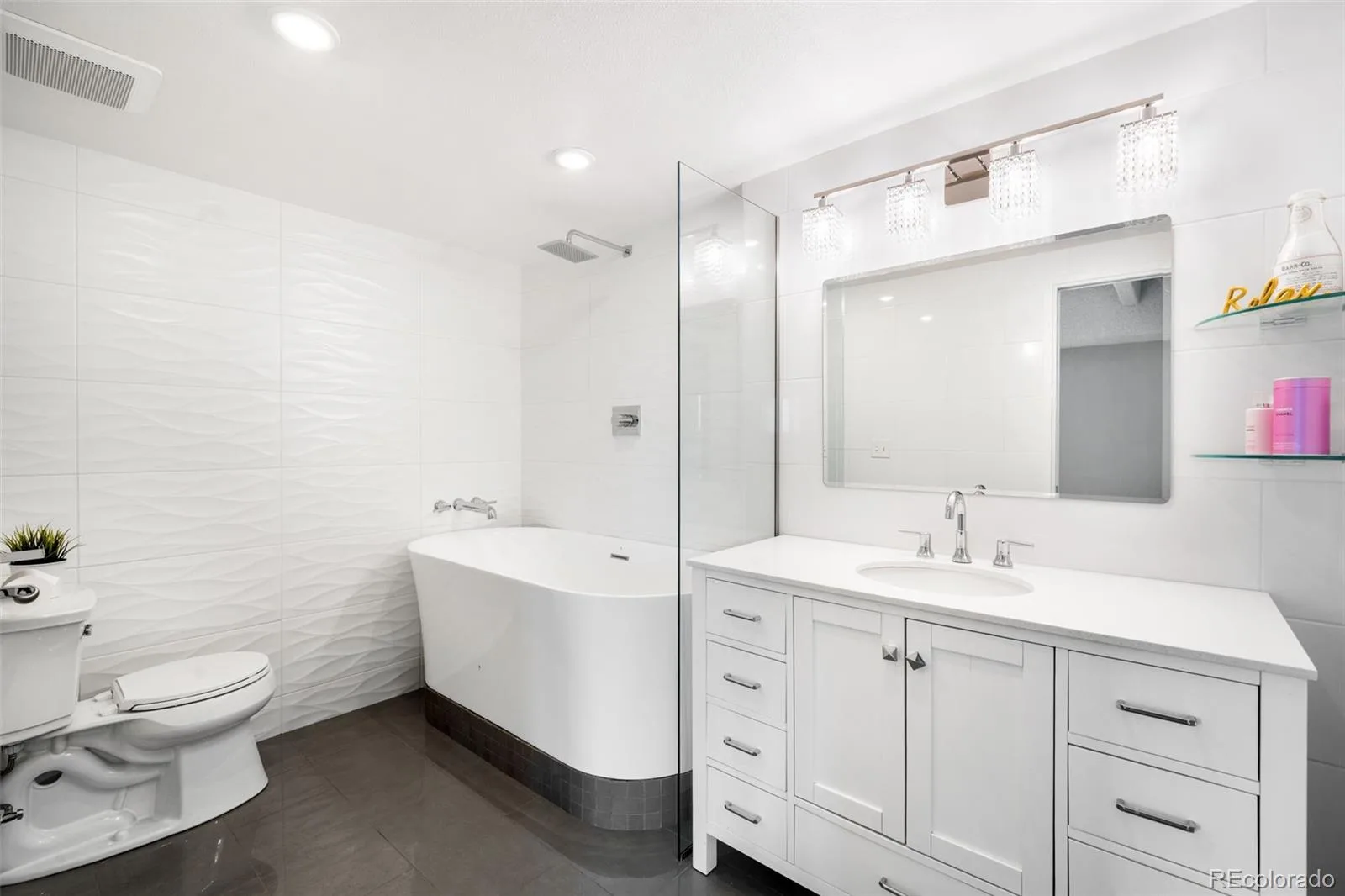 7877 E Mississippi Avenue #1108 Denver CO 80247 MLS #REC4485342 07152026074530 1600 11