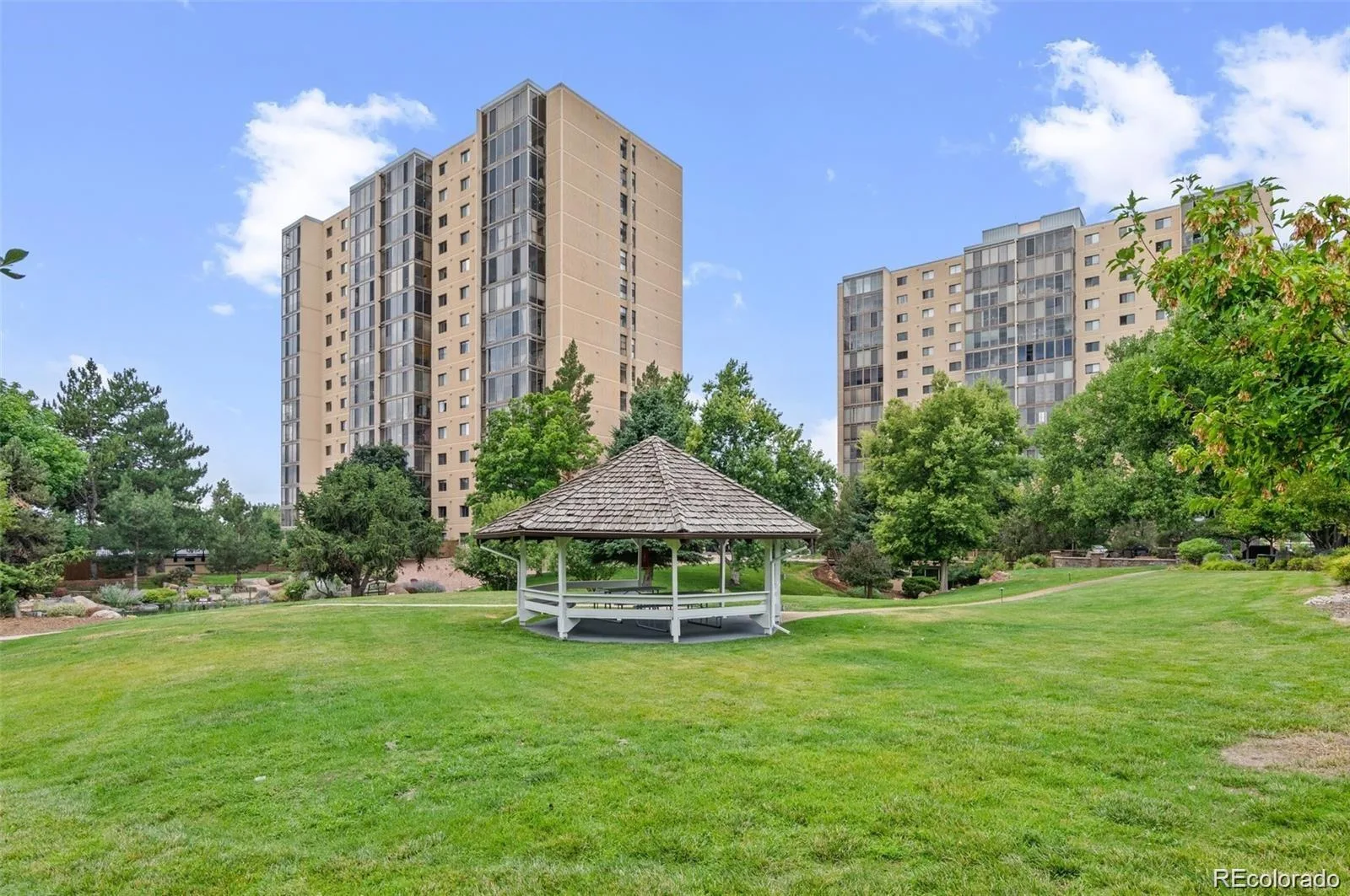 7877 E Mississippi Avenue #1108 Denver CO 80247 MLS #REC4485342 07152026074530 1600 32