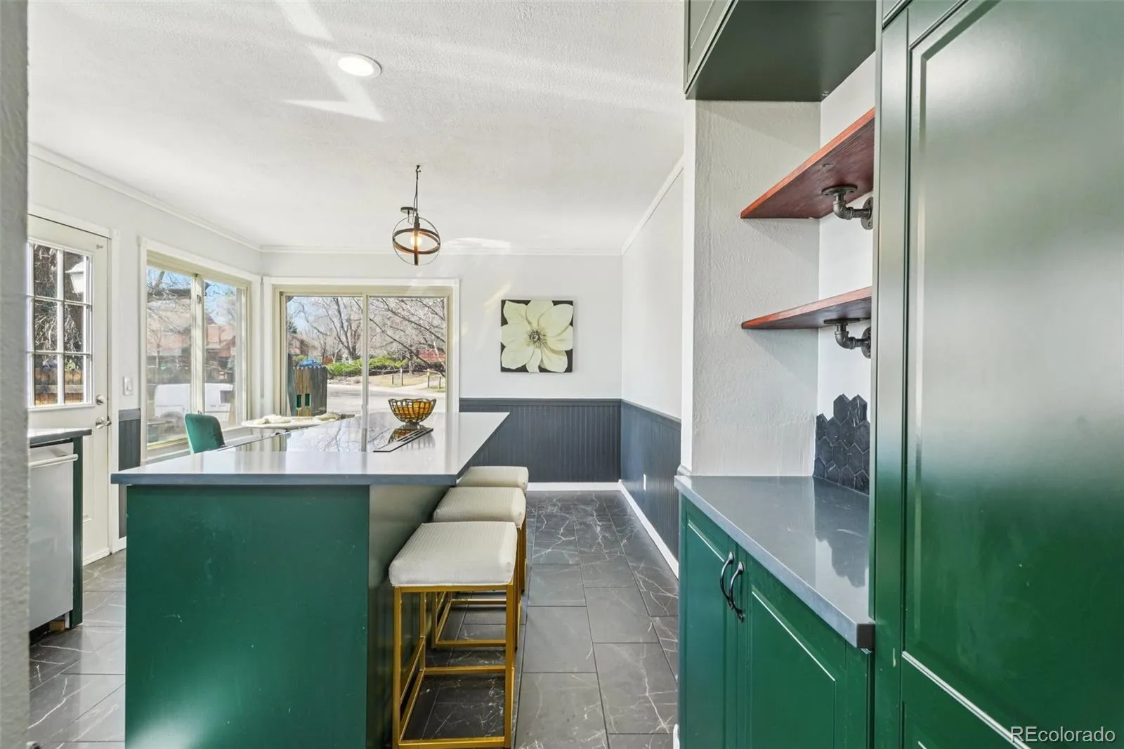 04212026223508 1600 11