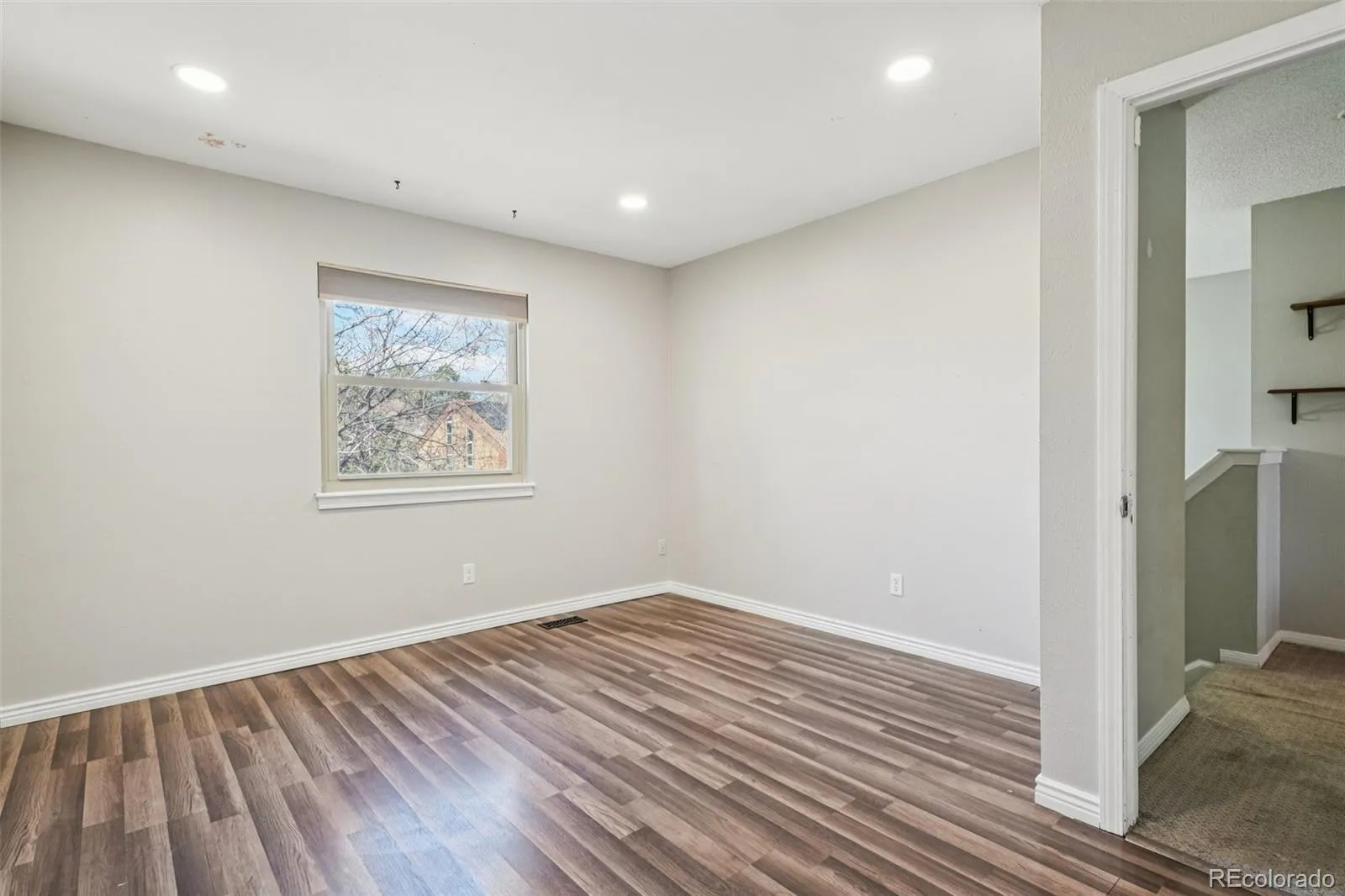 04212026223508 1600 28