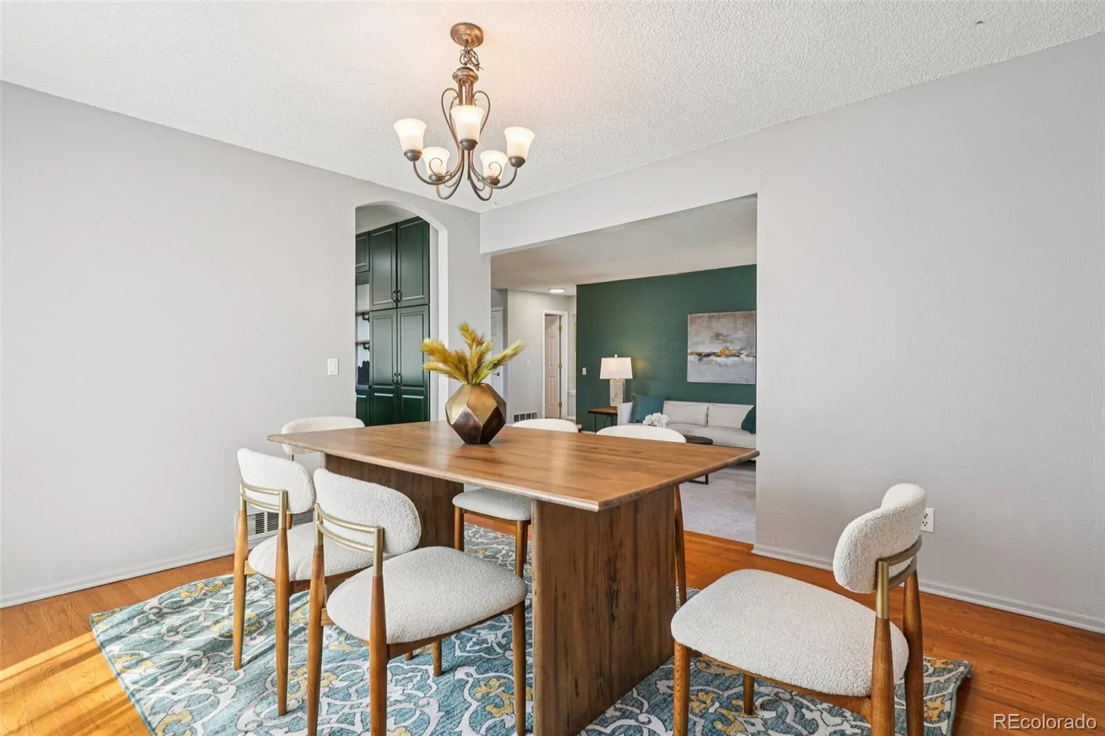 04212026223508 1600 9