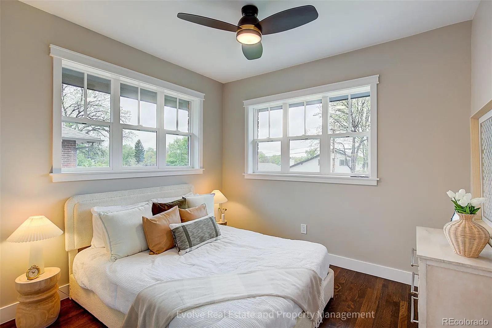 1359 S Corona Street Denver CO 80210 MLS #REC4485977 05062026193028 1600 14