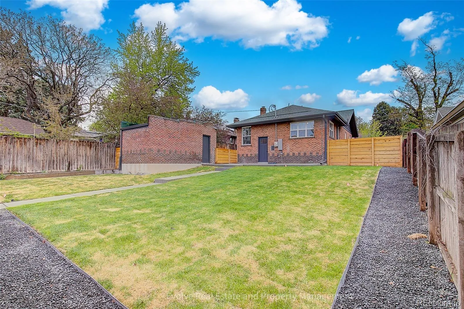 1359 S Corona Street Denver CO 80210 MLS #REC4485977 05062026193028 1600 22