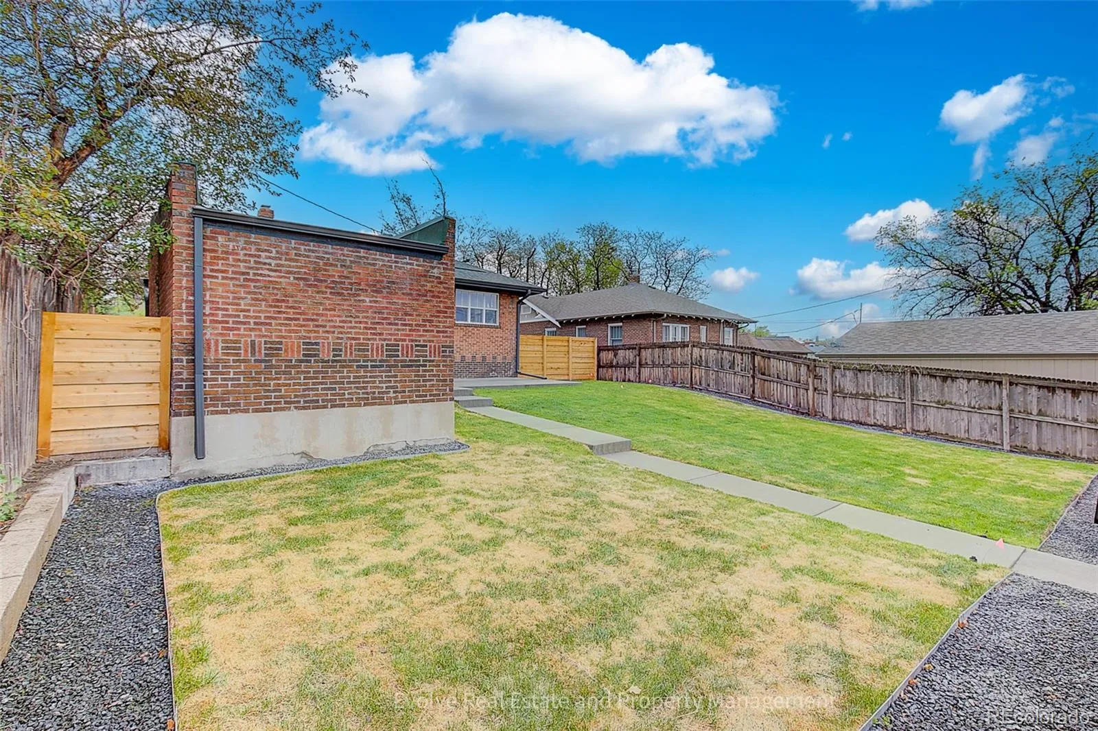 1359 S Corona Street Denver CO 80210 MLS #REC4485977 05062026193028 1600 23
