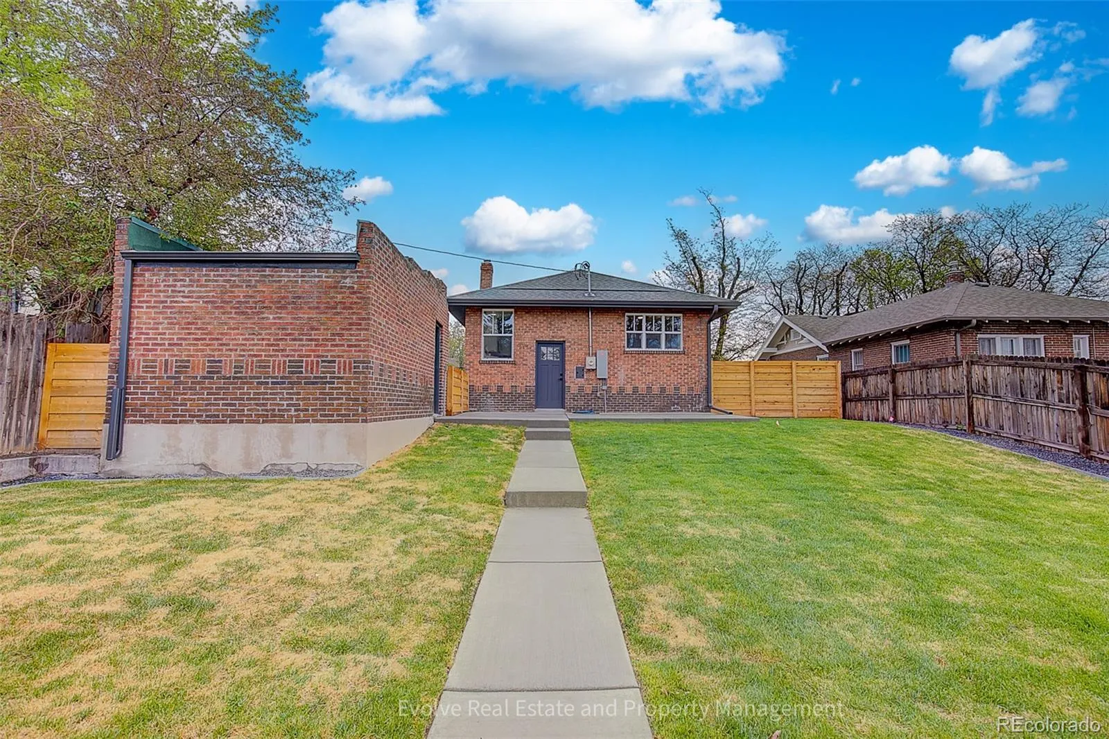 1359 S Corona Street Denver CO 80210 MLS #REC4485977 05062026193028 1600 24