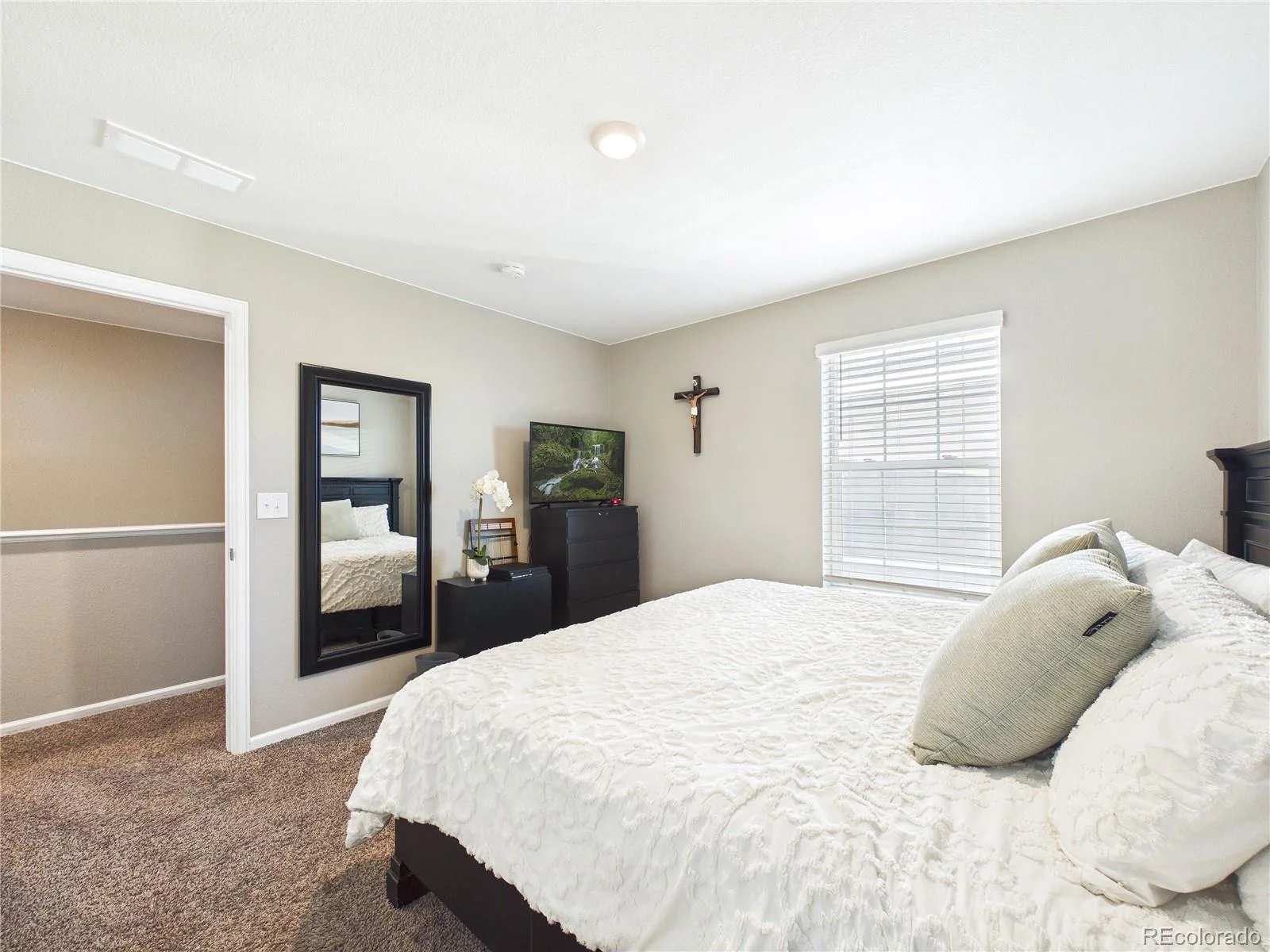 19918 E 62nd Avenue Aurora CO 80019 | MLS #REC4486139 09242026015552 1600 32