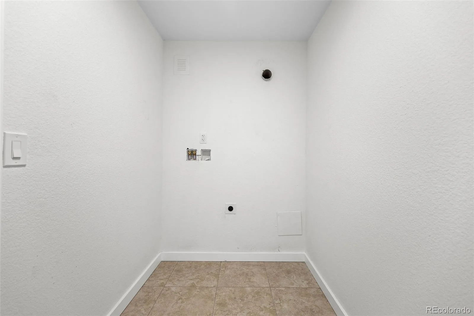 205 S McDonnell Street Byers CO 80103 | MLS #REC4486611 08212026232712 1600 17