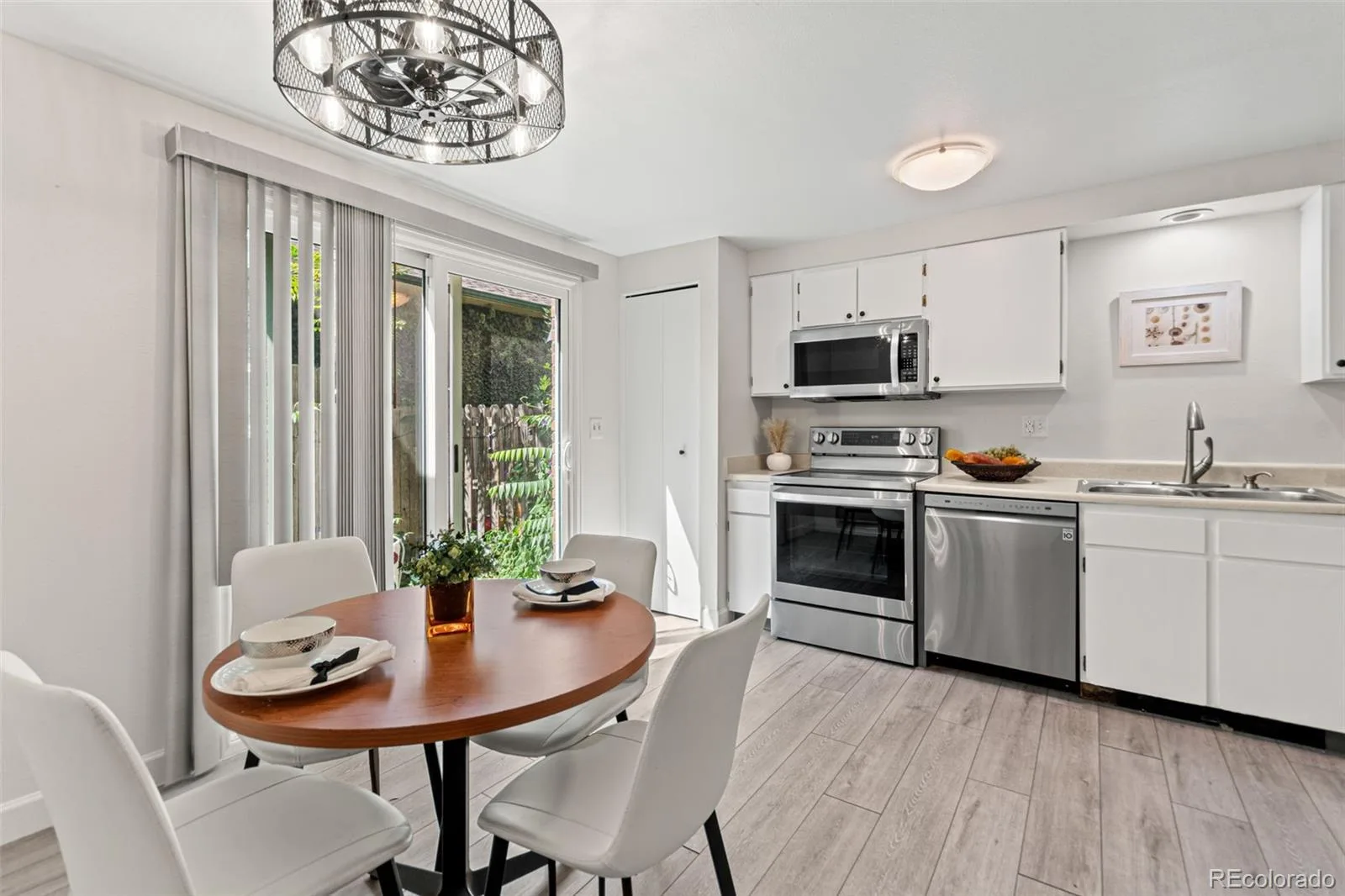 6906 W 48th Avenue Wheat Ridge CO 80033 | MLS #REC4486881 08192026225244 1600 2