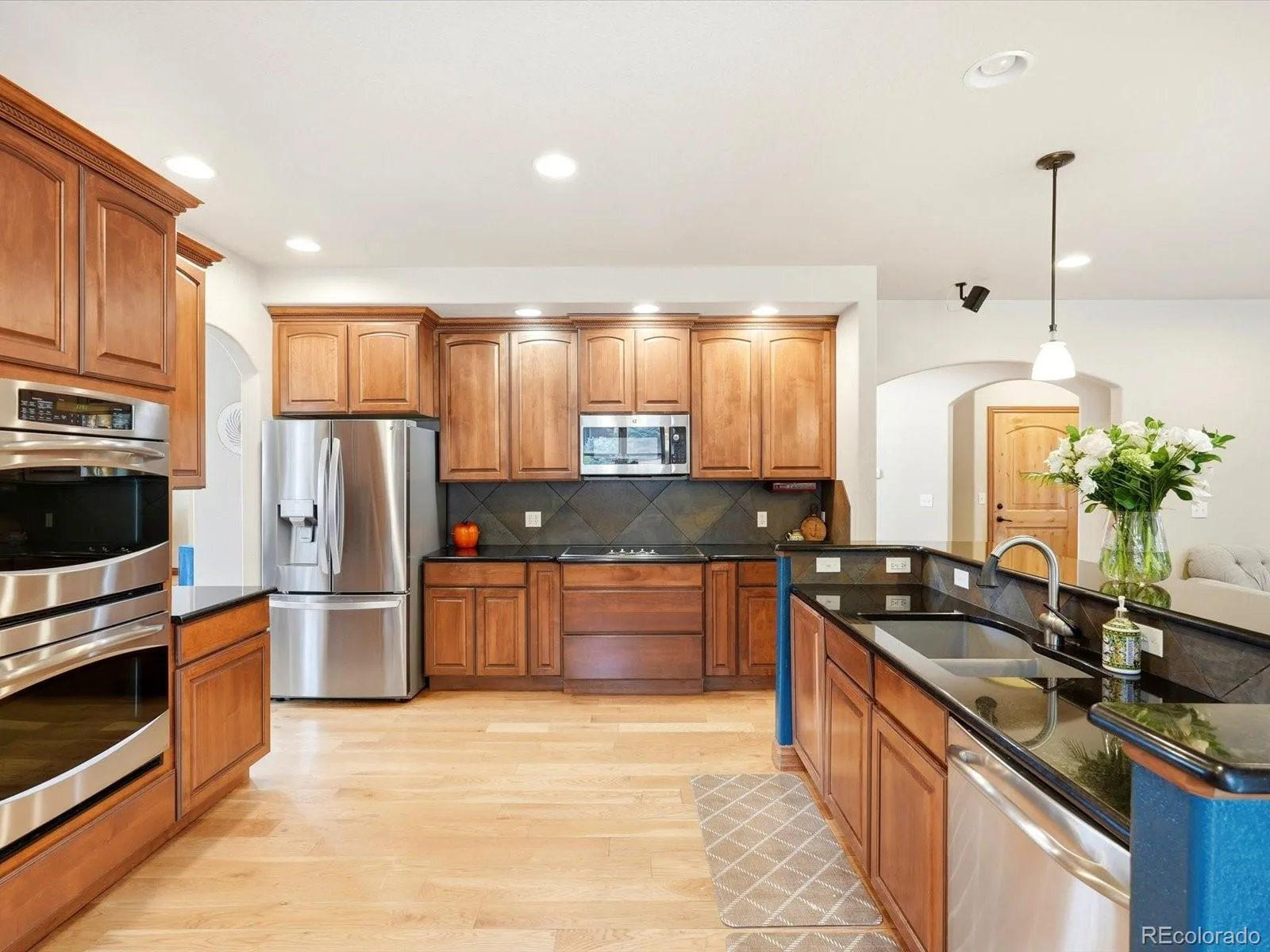 10215 W Wesley Drive Denver CO 80227 | MLS #REC4487149 08202026234449 1600 14