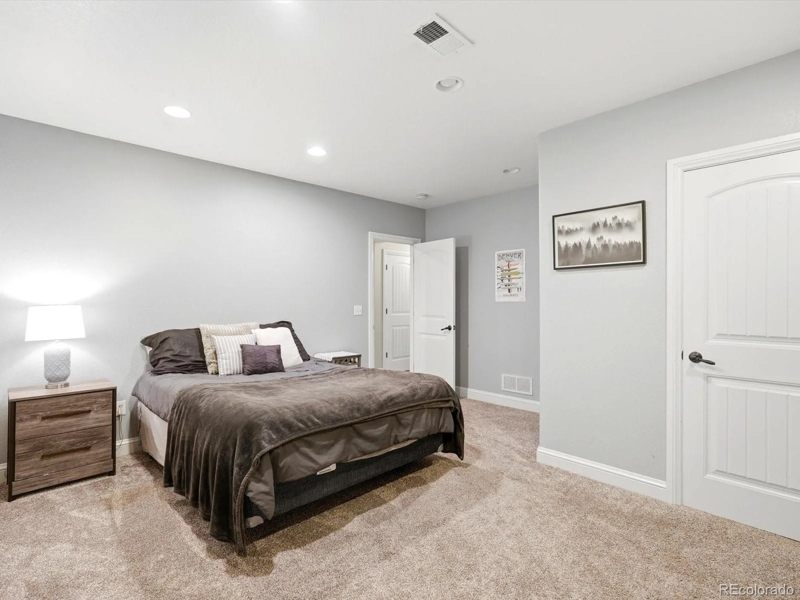 10215 W Wesley Drive Denver CO 80227 | MLS #REC4487149 08202026234449 1600 22