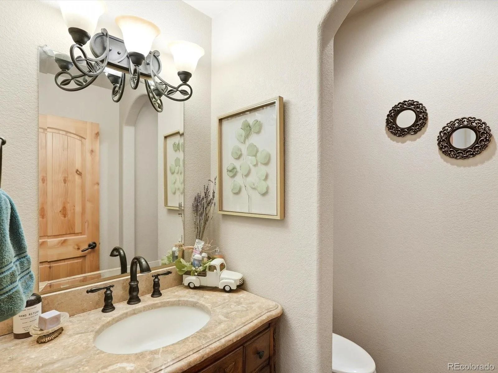 10215 W Wesley Drive Denver CO 80227 | MLS #REC4487149 08202026234449 1600 9