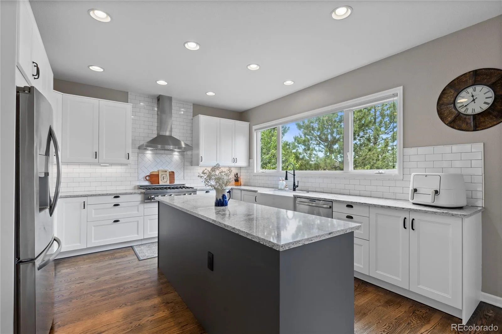529 Rita Place Castle Pines CO 80108 MLS #REC4487205 06122026173832 1600 16