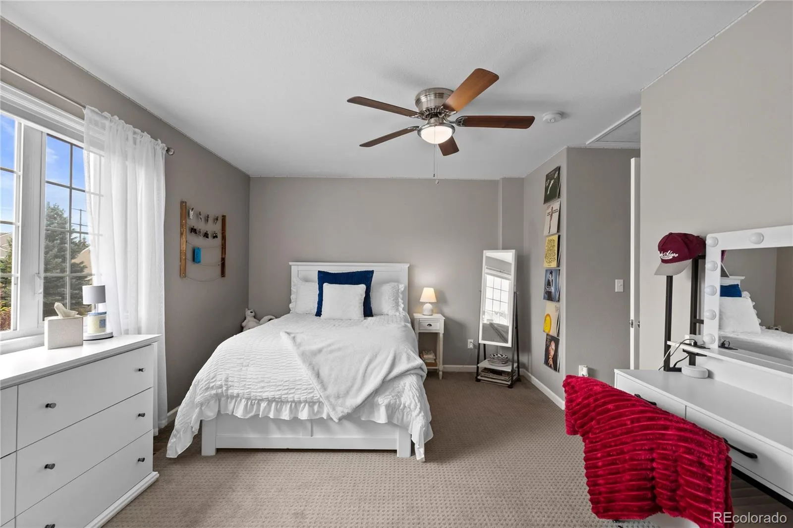 529 Rita Place Castle Pines CO 80108 MLS #REC4487205 06122026173832 1600 29