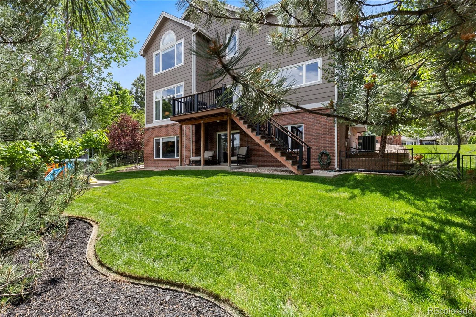 529 Rita Place Castle Pines CO 80108 MLS #REC4487205 06122026173832 1600 46